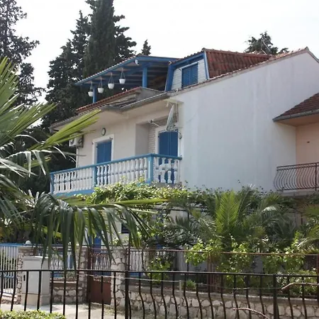 6201b * Biograd na Moru