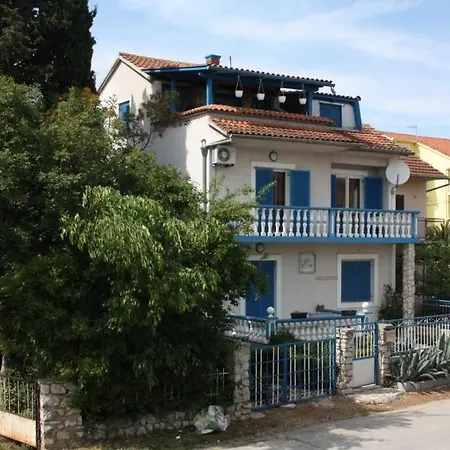 6201b Apartman *